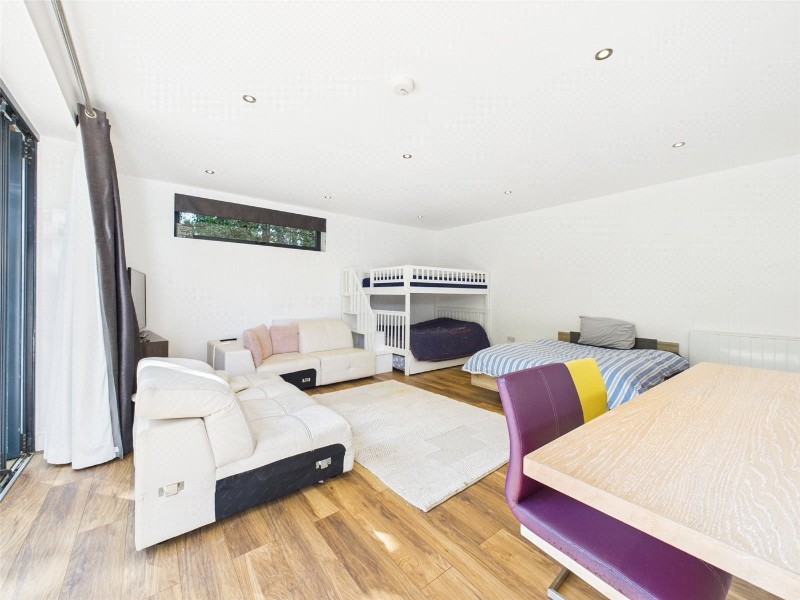 Ashford Hill Road, Headley, Thatcham, Hampshire, RG19