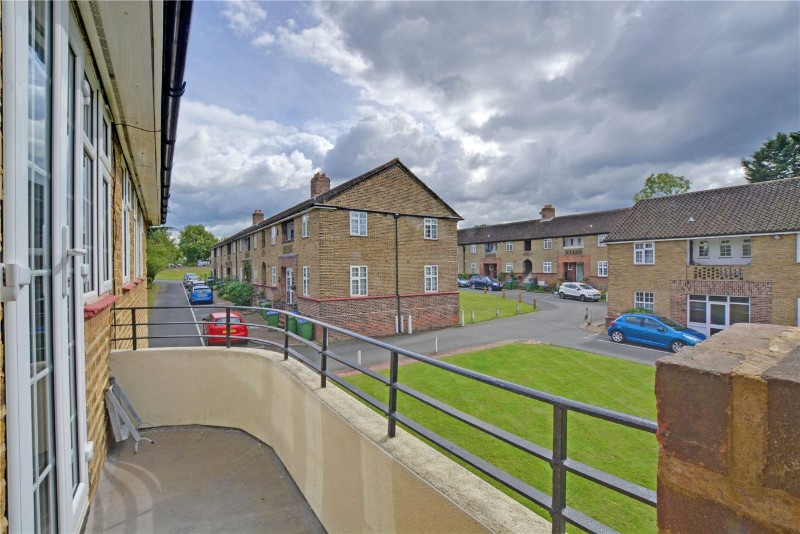 Crown Court, Horn Park Lane, Lee, London, SE12