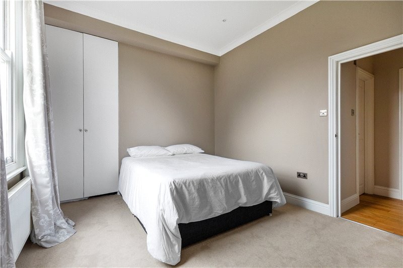 Burnley Road, London, SW9