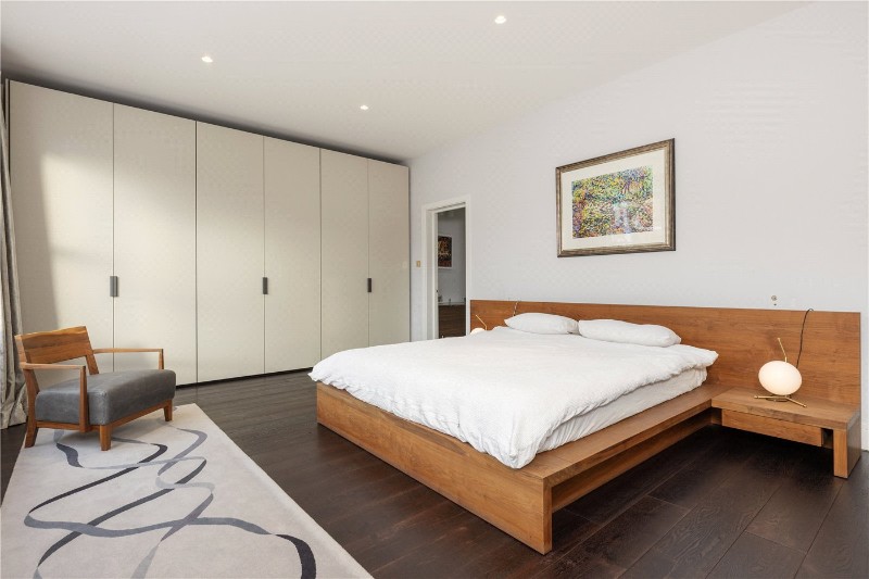 Burstock Road, London, SW15