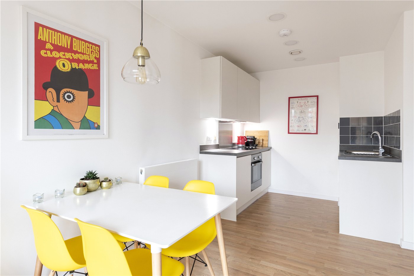 Reception/Kitchen