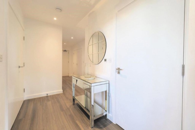 Munster Court, Bollo Bridge Road, London, W3