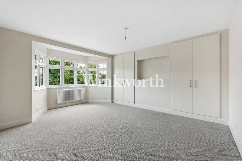 Powys Lane, London, N13