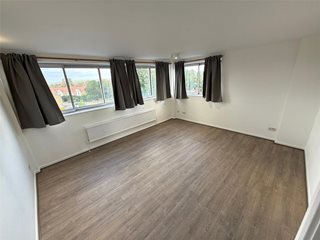 Valley Drive, London, NW9