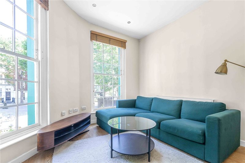 Clerkenwell Green, London, EC1R