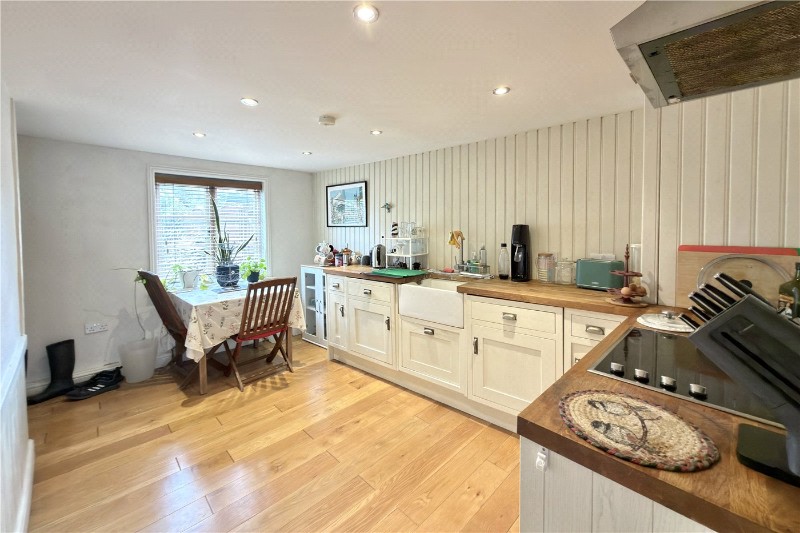 London End, Beaconsfield, HP9