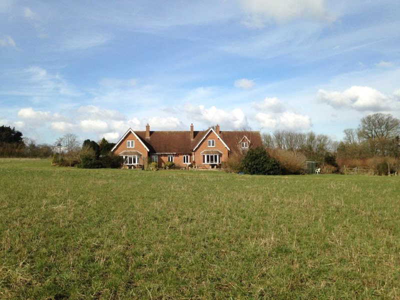 Yatesbury, Calne, Wiltshire, SN11