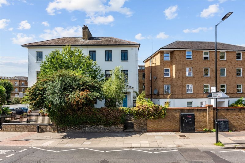 Albion Road, London, N16
