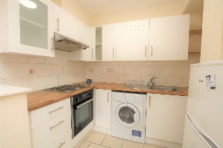 Wantage Road, Reading, Berkshire, RG30