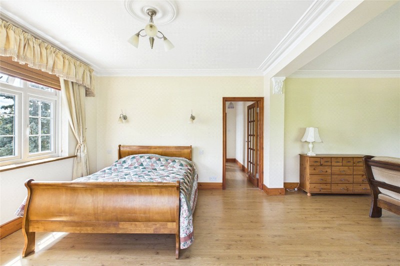 Norbury Hill, London, SW16