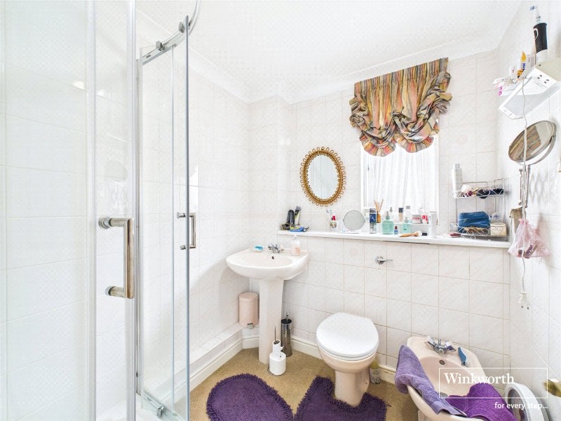 Regency Crescent, Hendon, London, NW4