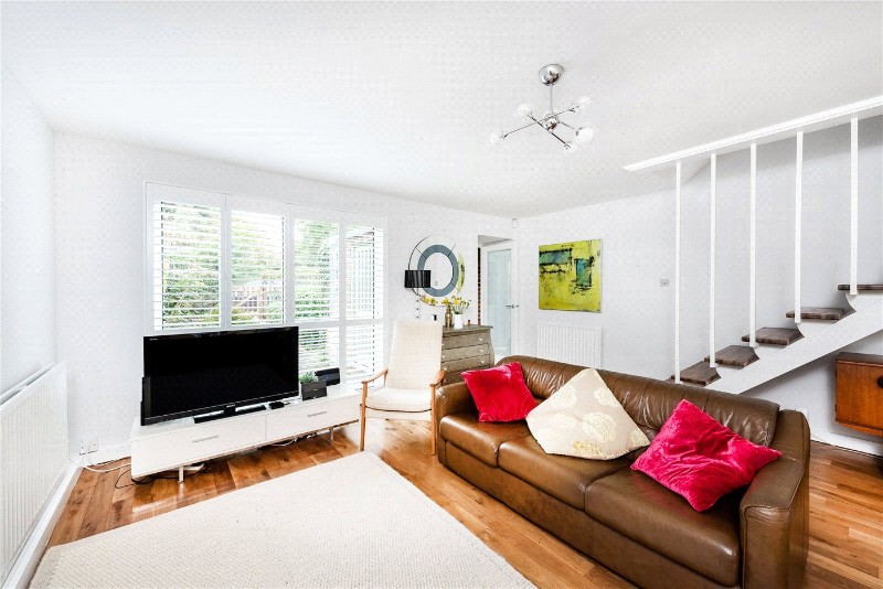 Canbury Mews, London, SE26