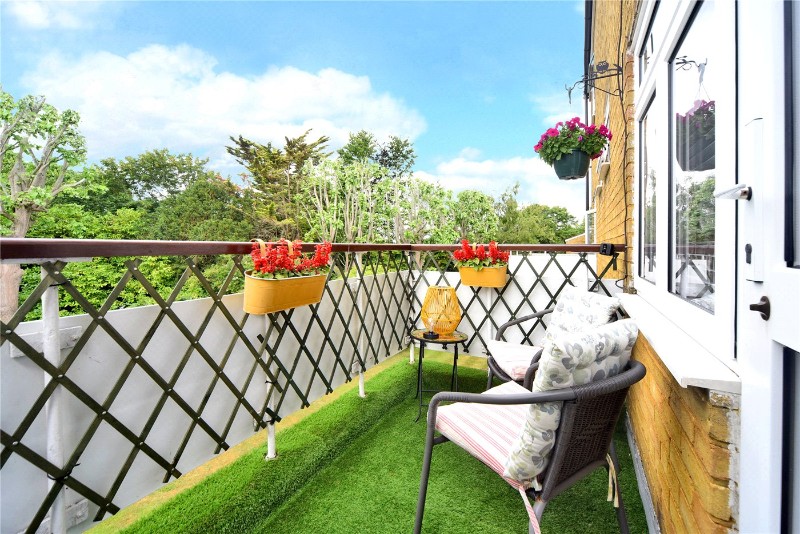 Woodmansterne Lane, Banstead, Surrey, SM7