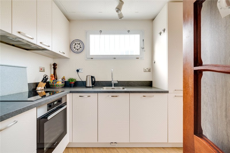 Basuto Road, London, SW6