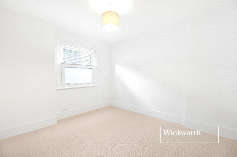 Alston Road, High Barnet, EN5
