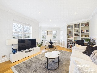 Turnberry Close, London, NW4