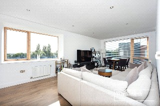Ebony Crescent, Barnet, EN4