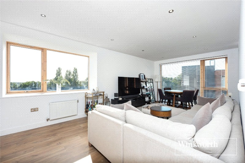 Ebony Crescent, Barnet, EN4
