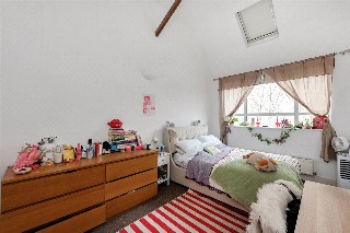 Bradbury Mews, London, N16