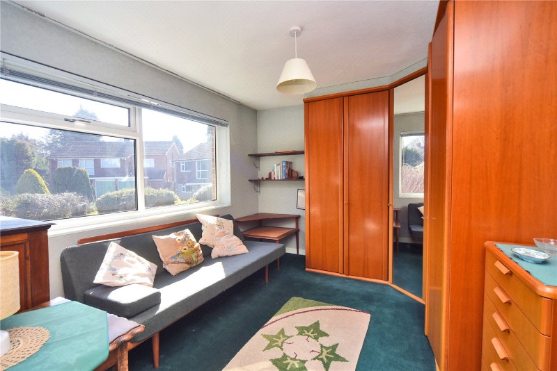 Heights Close, Banstead, Surrey, SM7