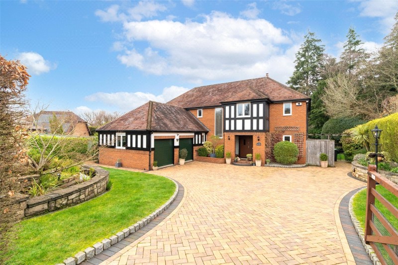 Queens Copse Lane, Holtwood, Wimborne, Dorset, BH21