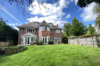 Park Grove, Knotty Green, Beaconsfield, HP9