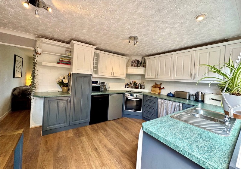 Barnaby Close, Downton, Salisbury, Wiltshire, SP5