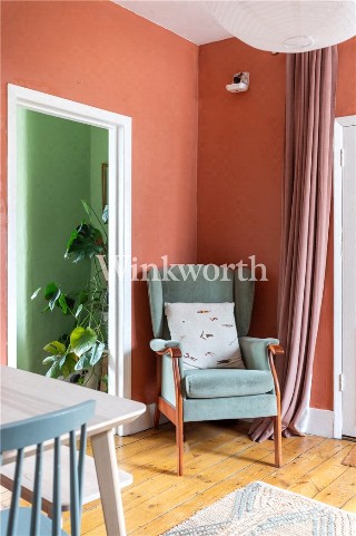 Victoria Crescent, London, N15