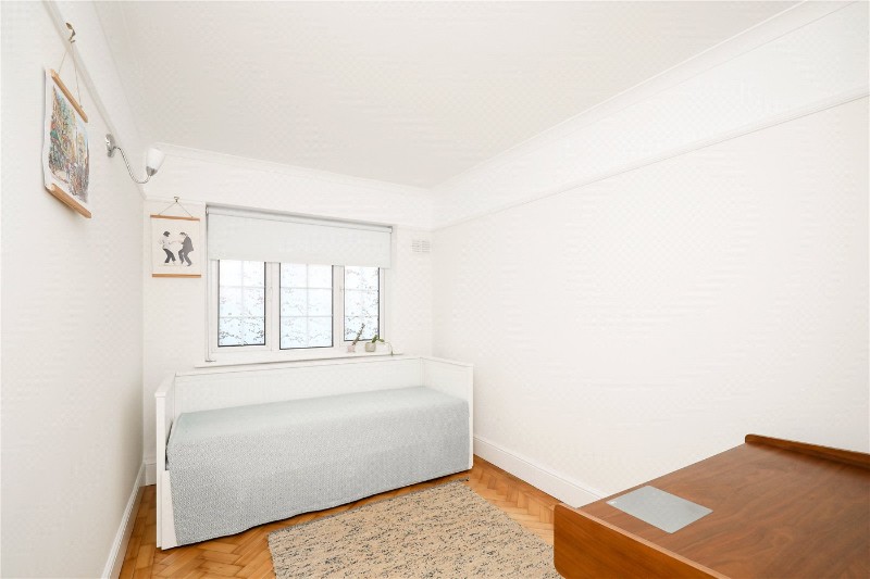 Twyford Avenue, London, W3