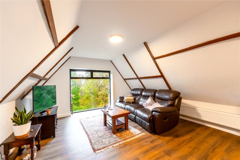 Cobbetts Hill, Weybridge, Surrey, KT13