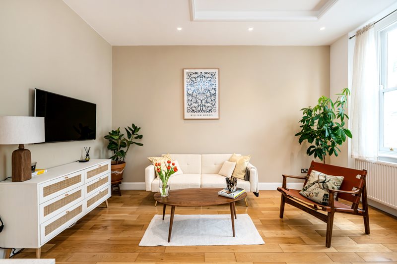 Ladbroke Crescent, London, W11