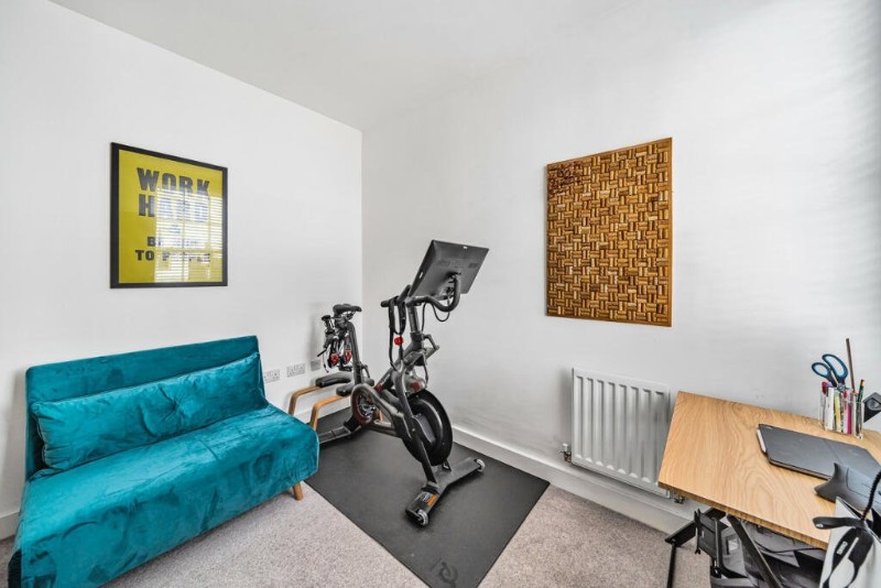 Albion Street, Cheltenham, GL52