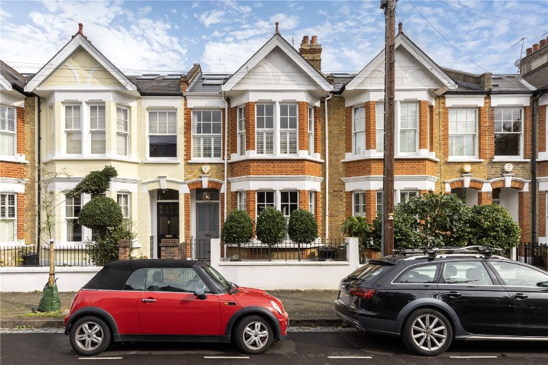 Abbotstone Road, London, SW15