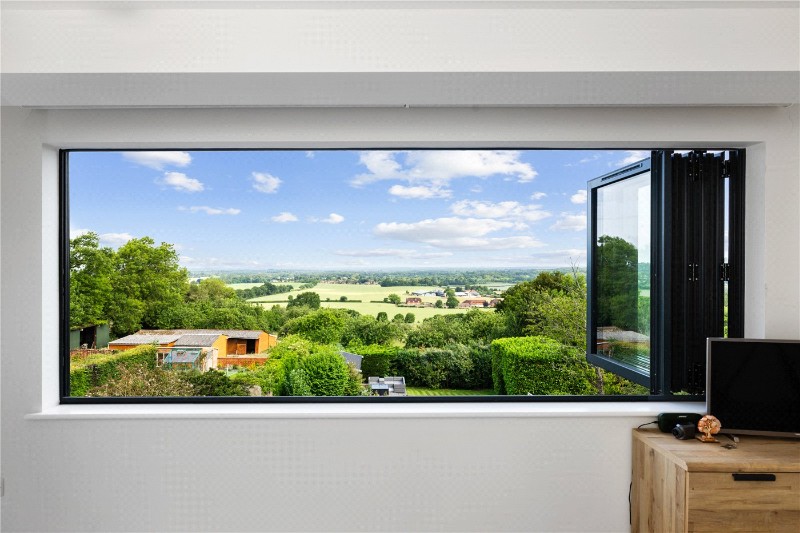 Wimble Hill, Farnham, Hampshire, GU10
