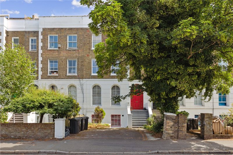 Albion Road, London, N16
