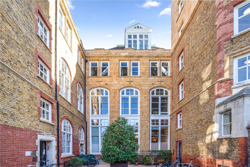 Kingsway Place, London, EC1R