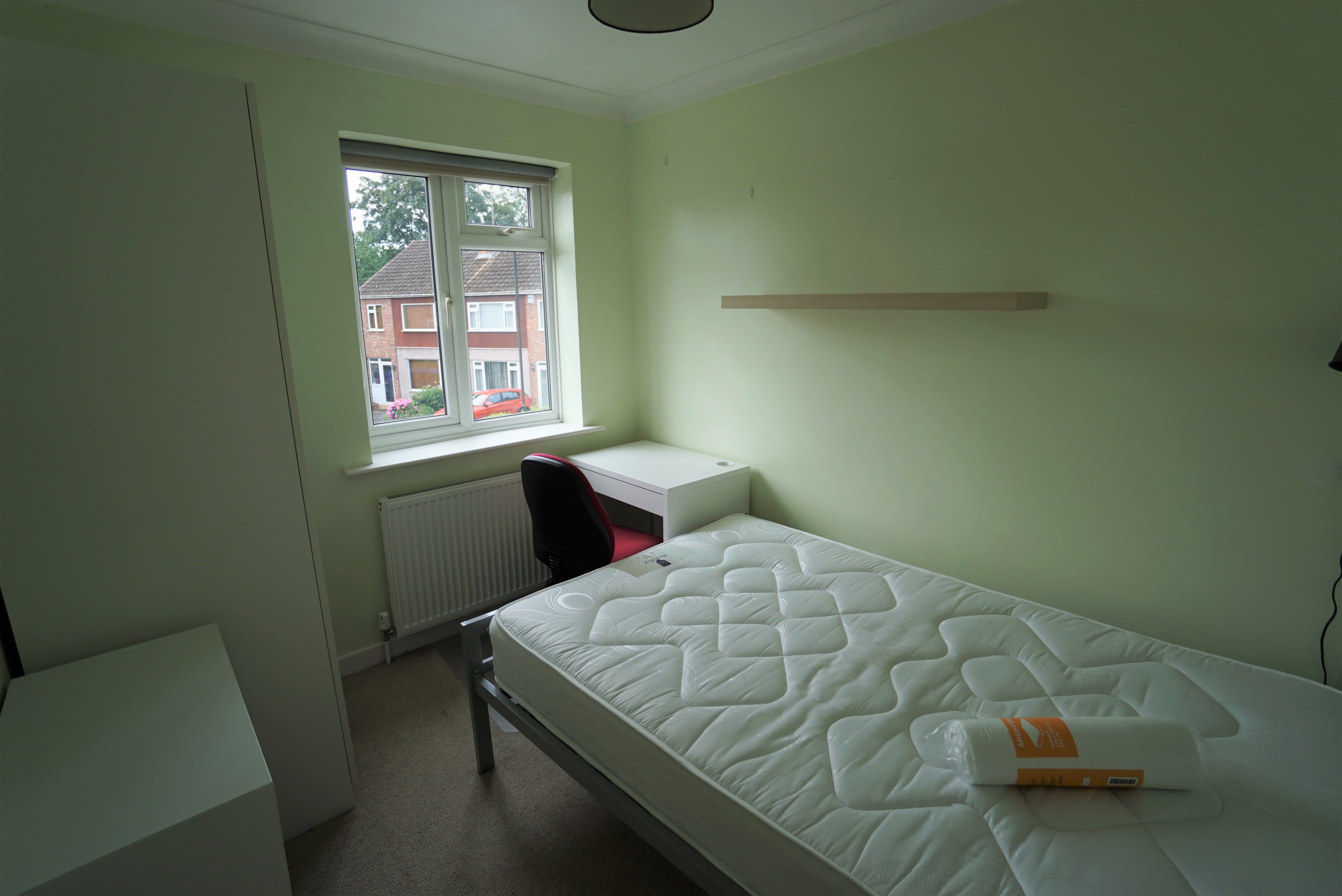 Photo 10
