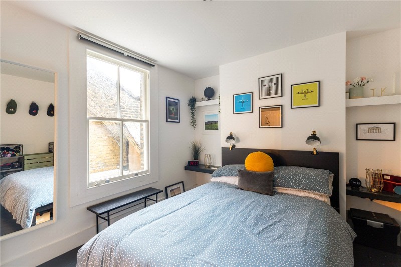 Wandsworth Road, London, SW8