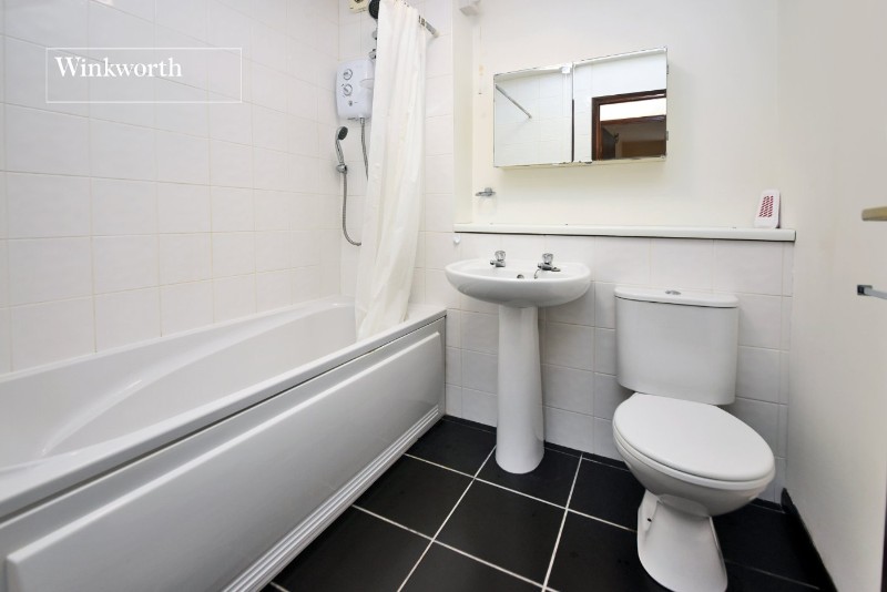 Drey Court, 15 The Avenue, Worcester Park, KT4