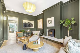Glebe Road, Barnes, London, SW13