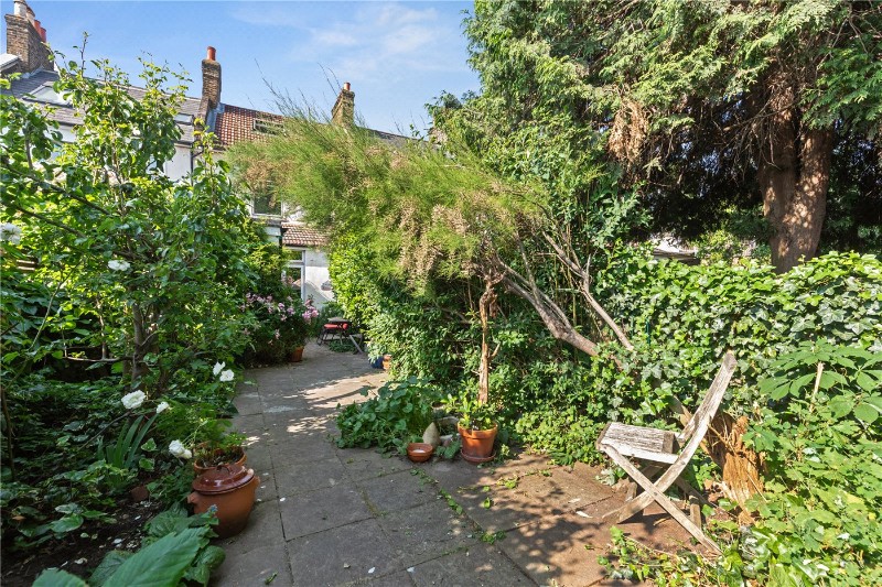 Windus Road, London, N16