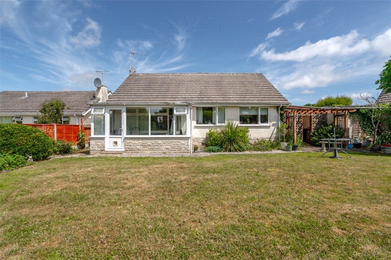 Violet Farm Close, Corfe Mullen, Wimborne, Dorset, BH21