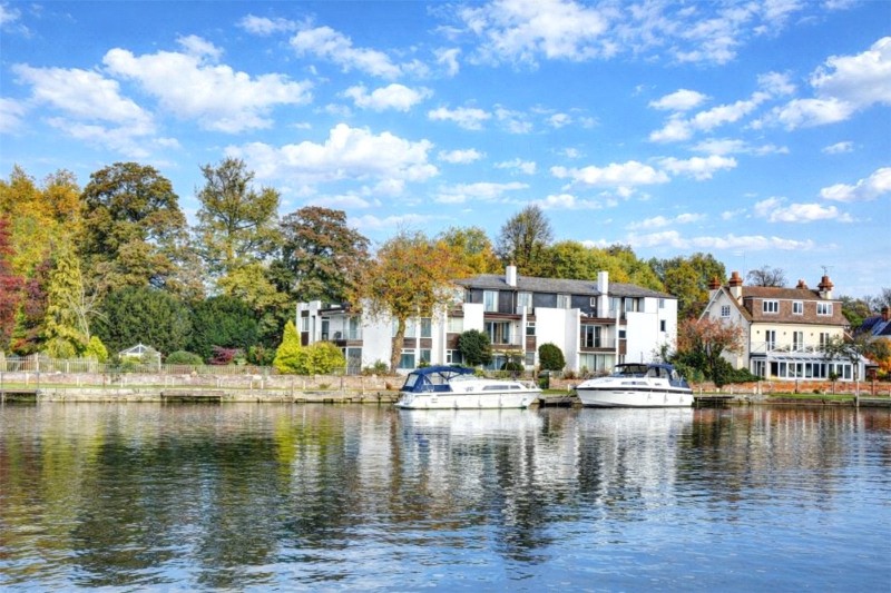 Riverside, Marlow, Buckinghamshire, SL7