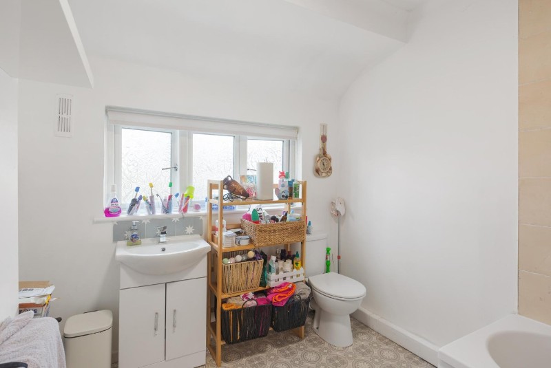 Bromley Road, London, SE6