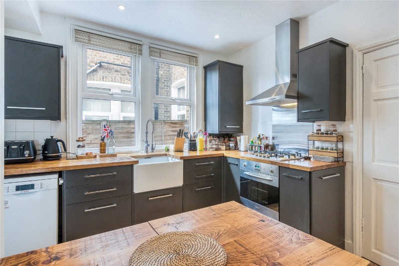 Smallwood Road, London, SW17