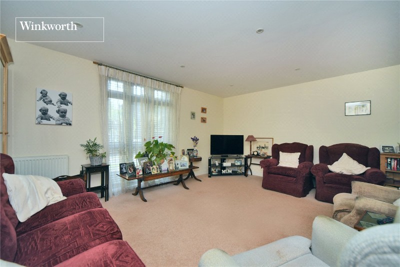 Whyte Mews, Anne Boleyn&#39;s Walk, Cheam, Sutton, SM3