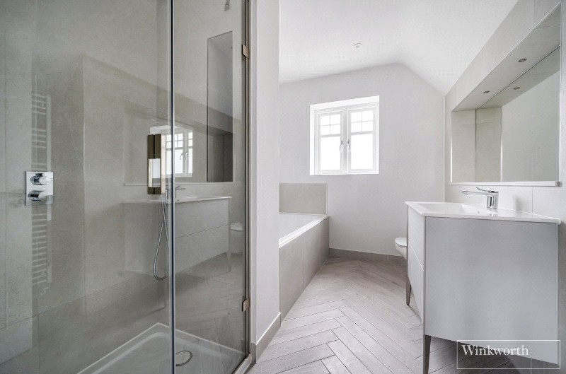 Linnet Drive, Sunningdale, Berkshire, SL5