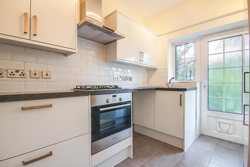 Gloucester Court, Kew Road, Kew, Surrey, TW9