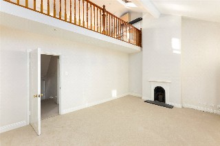 Lower Richmond Road, London, SW15