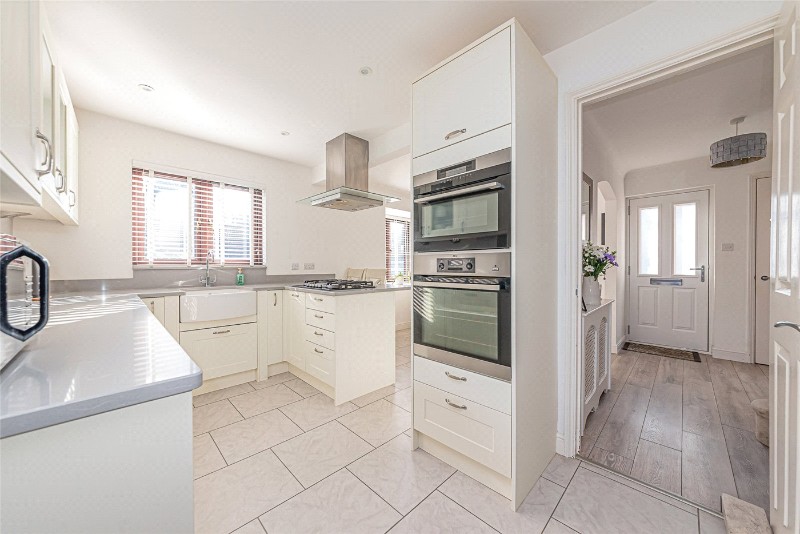 Merryman Drive, Crowthorne, Berkshire, RG45